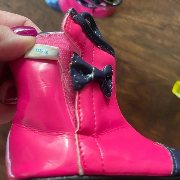 Robeez Pink and Blue Booties-infant size 3 - Picture 6 of 7